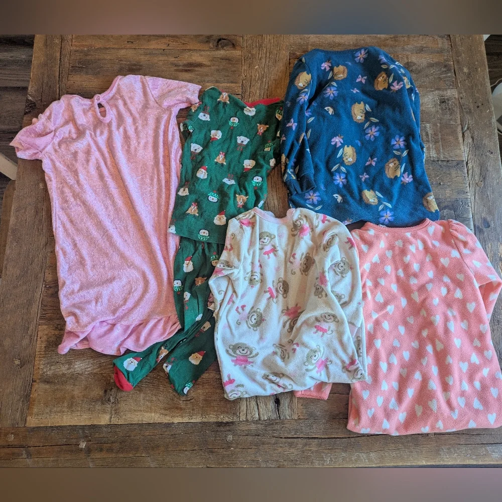 Carter's Pajama Lot Fleece Foot‎ Nightgowns Sizes Vary